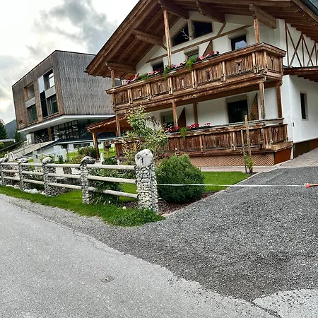 Apart-gerlos Lejlighed *